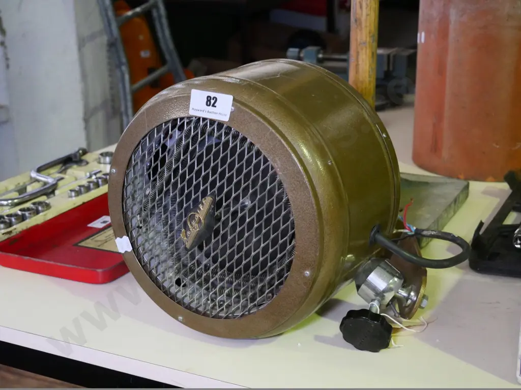 retro fan heater Image 1++