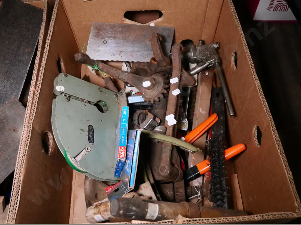 box of vintage car jacks, grease guns, wire brush, etc. Image 1++