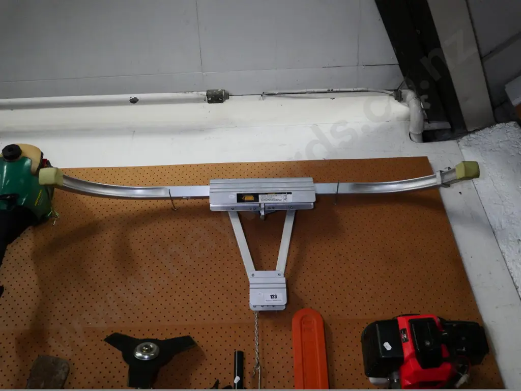 Rhino aluminium ladder attachment Image 1++