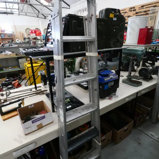 5-step aluminium ladder, one replaced replaced with wood