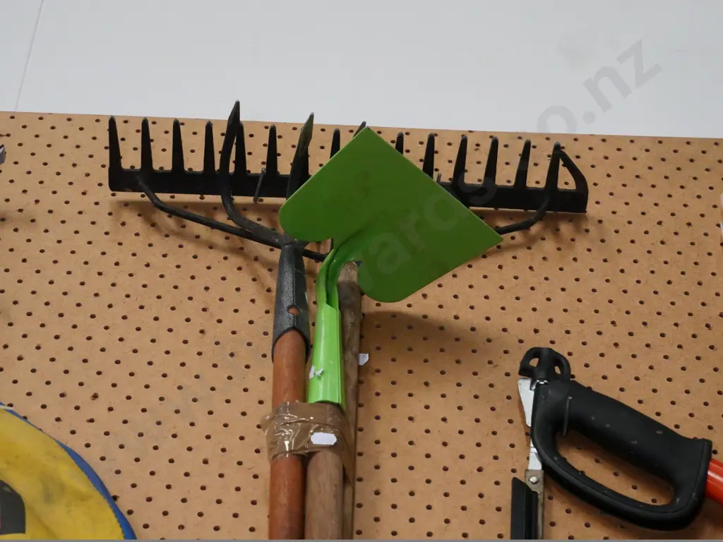 garden tools Image 1++