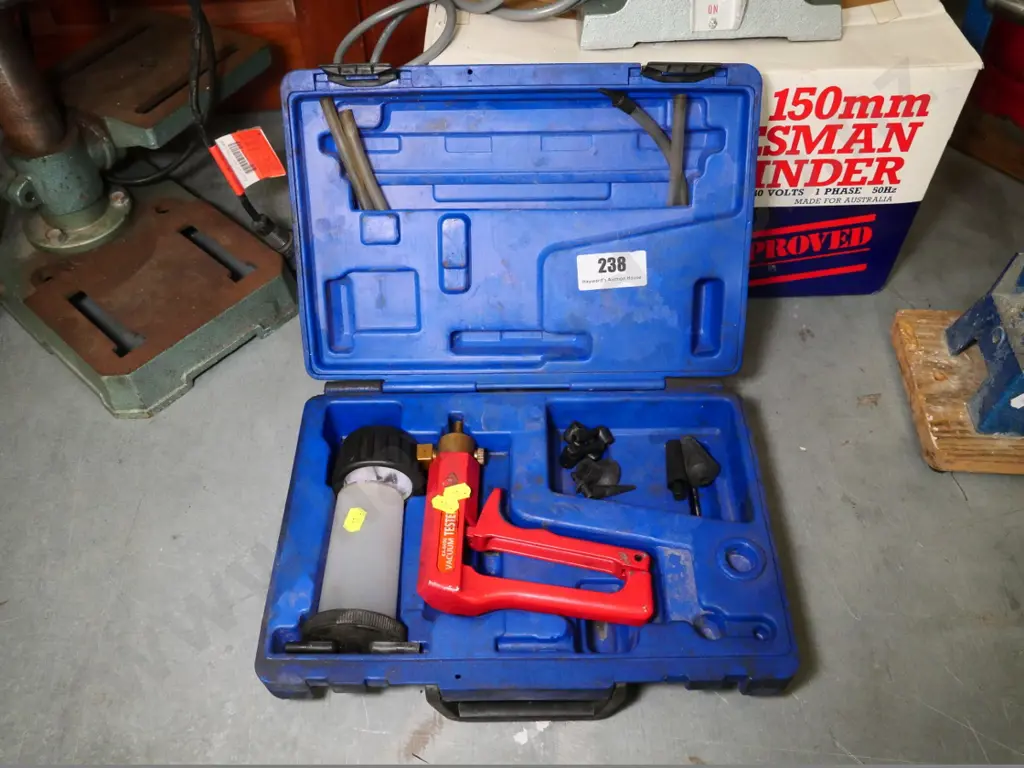 cased vacuum tester Image 1++