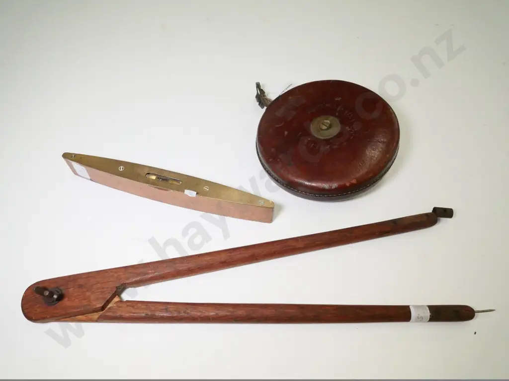 vintage leather cased builder's tape, wooden compass, small level Image 1++