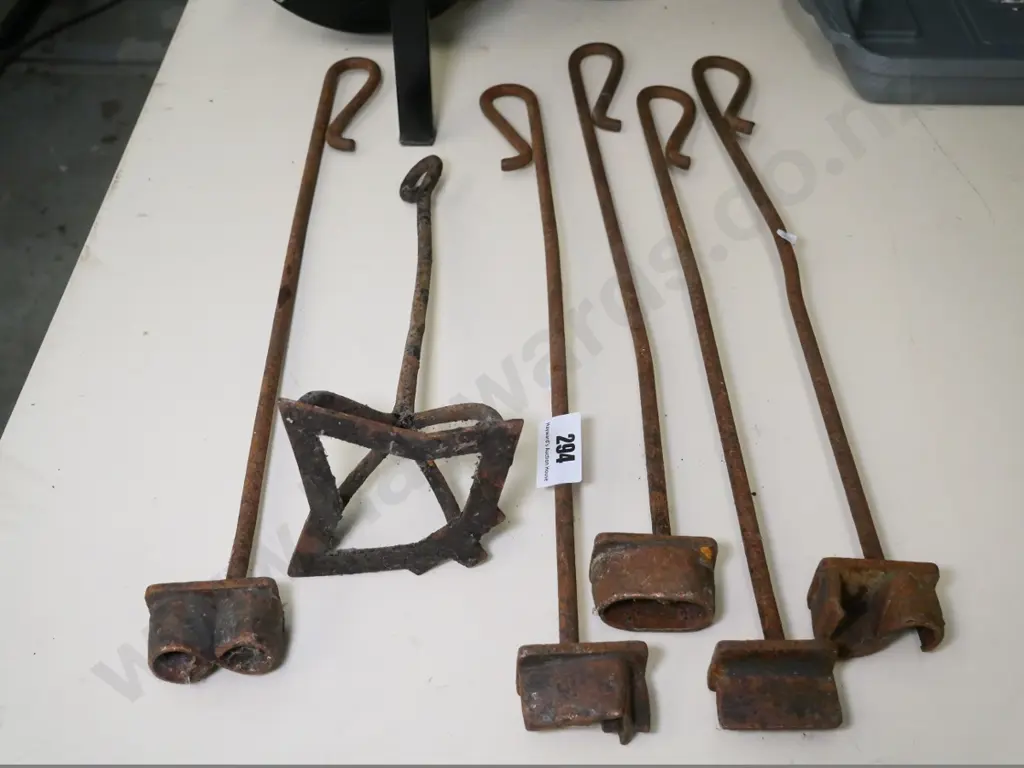 branding irons Image 1++