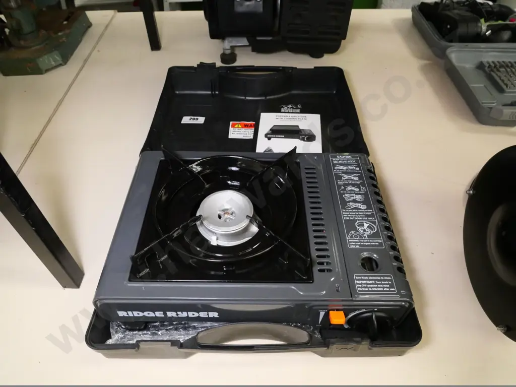 as-new Ridge Rider camp stove Image 1++