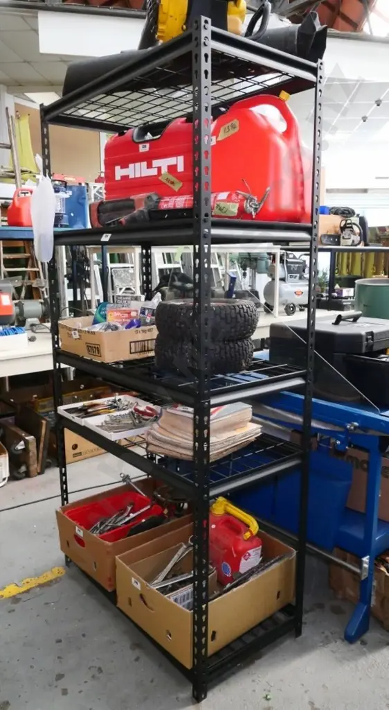 metal workshop shelves Image 1++