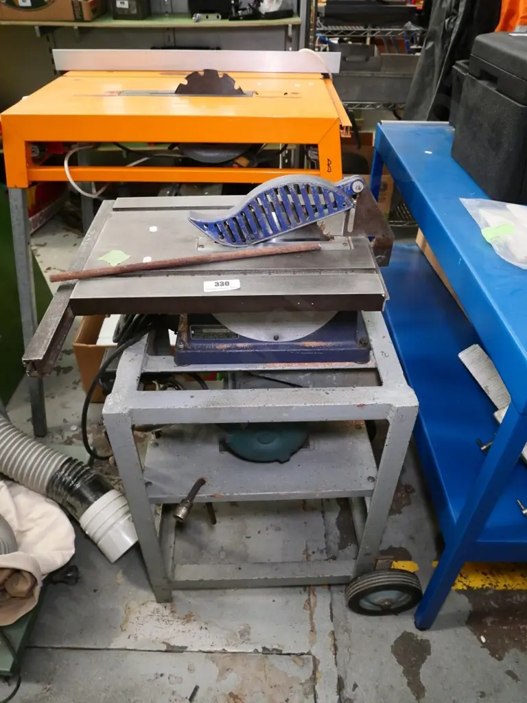 small metal bench saw Image 1++