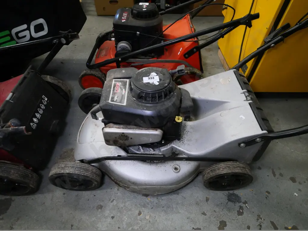 4-stroke lawnmower - untested, as-is, no returns Image 1++