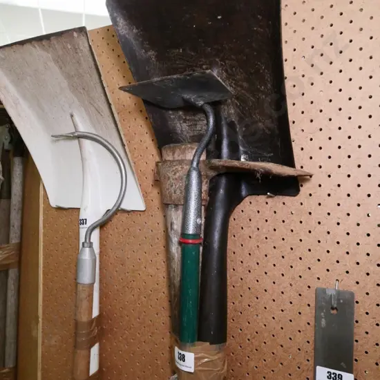 garden tools