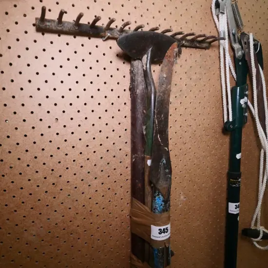 garden tools
