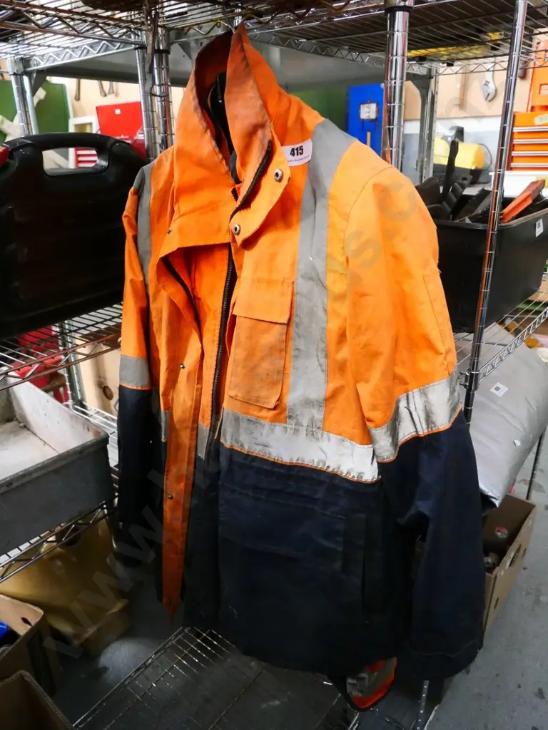 hi-viz jacket and pants Image 1++