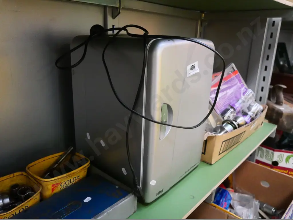 compact 12v cooler/warmer Image 1++