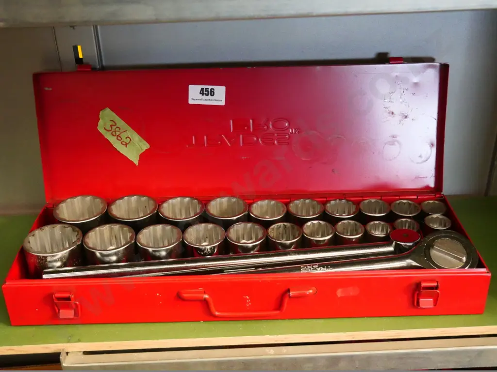 large Trade Pro socket set Image 1++