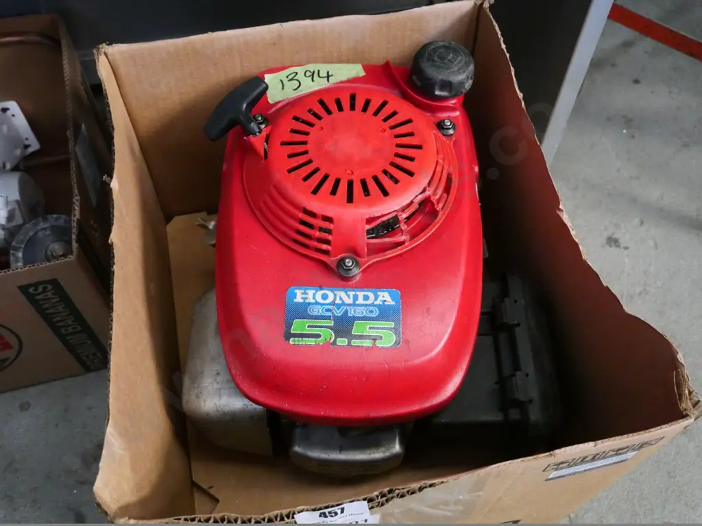 Honda 5.5hp 4-stroke mower engine - untested, no returns Image 1++