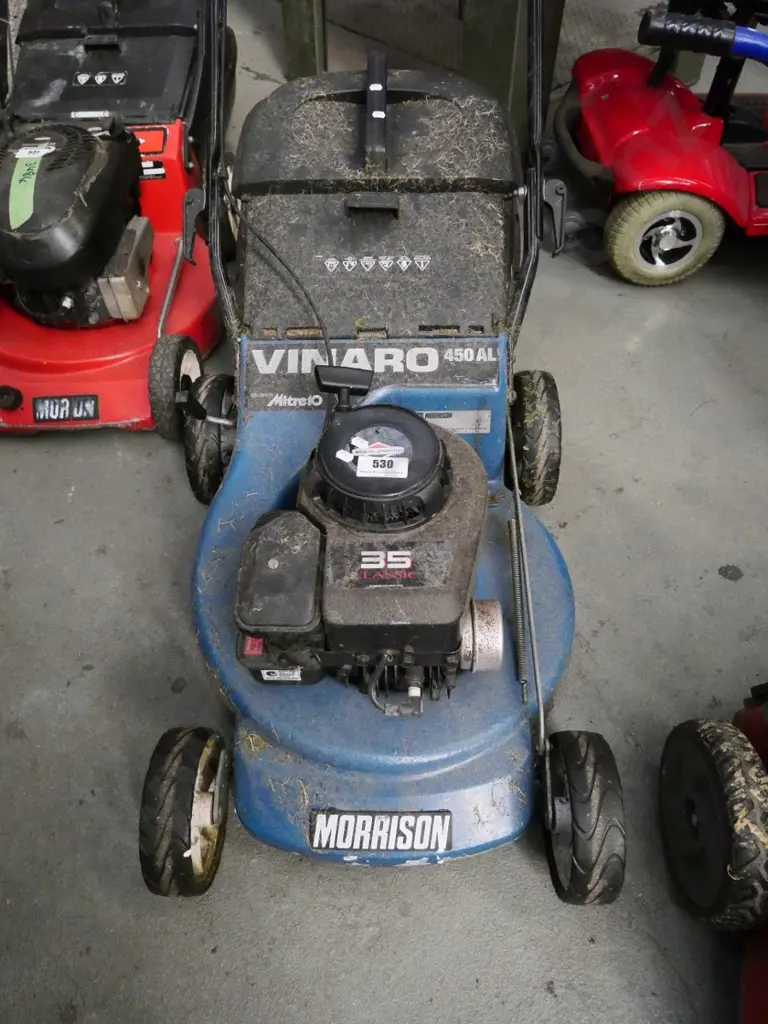 Vinaro 4-stroke lawnmower - untested, as-is, no returns Image 1++