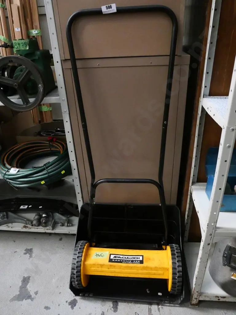 push mower and catcher Image 1++
