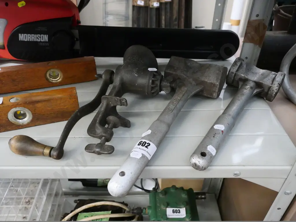 2 aluminium mallets and a benchtop grinder Image 1++