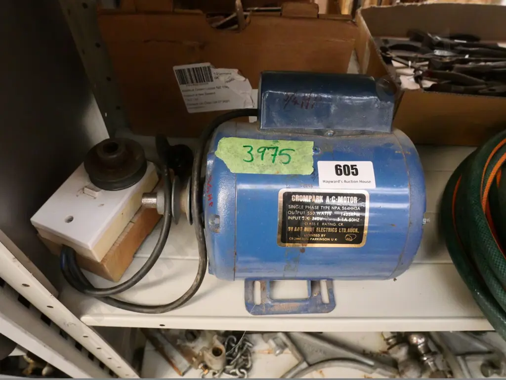 3/4HP electric motor Image 1++