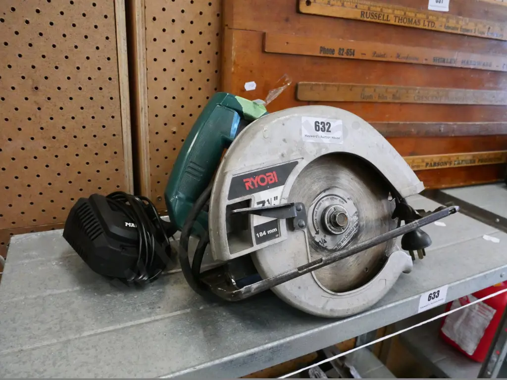 Ryobi skilsaw Image 1++