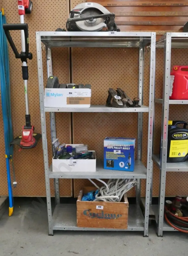 metal workshop shelves Image 1++