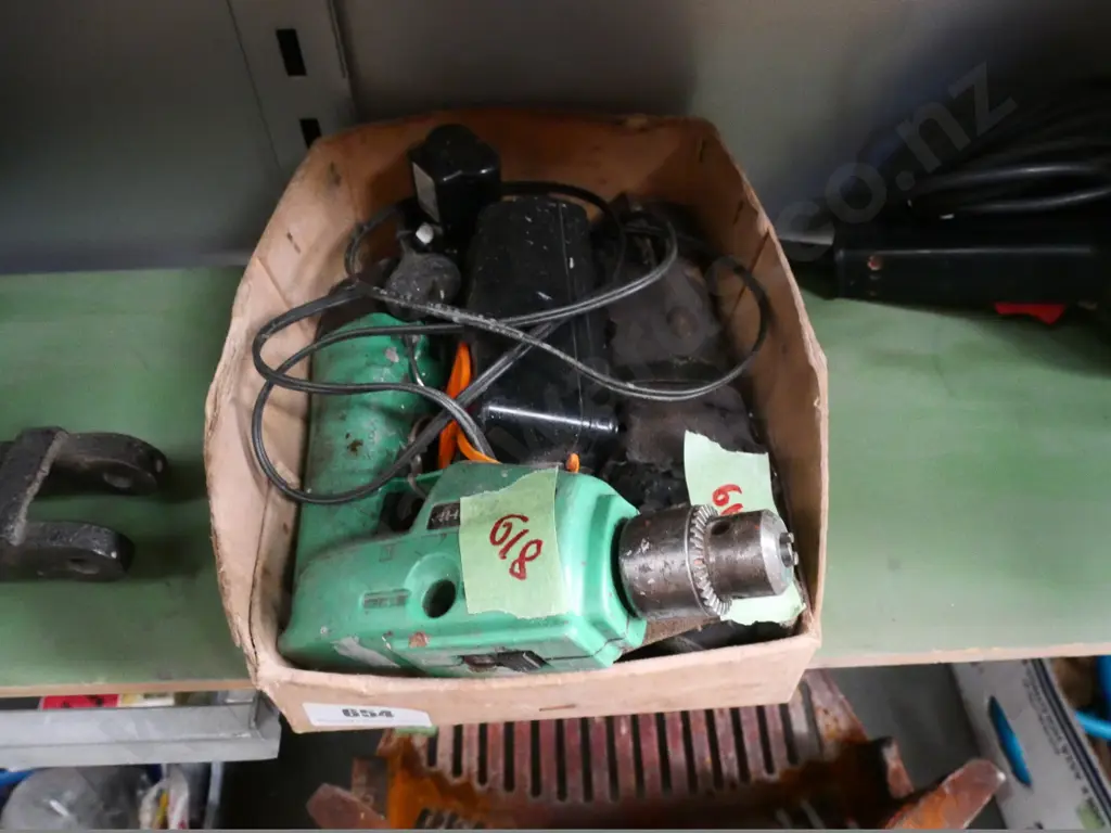 early cordless drill and auger bits Image 1++