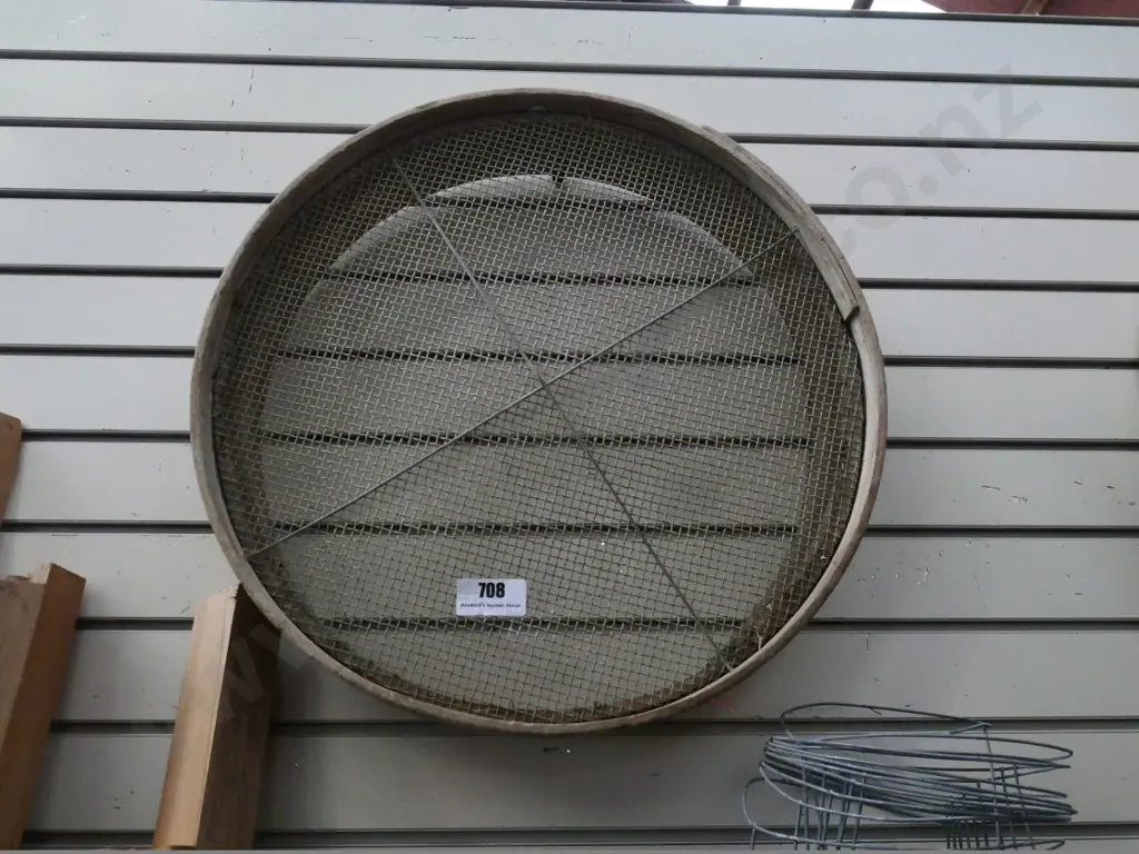 garden sieve Image 1++