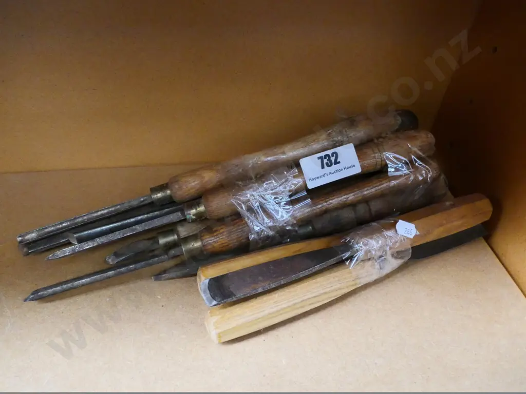 lathe chisels Image 1++