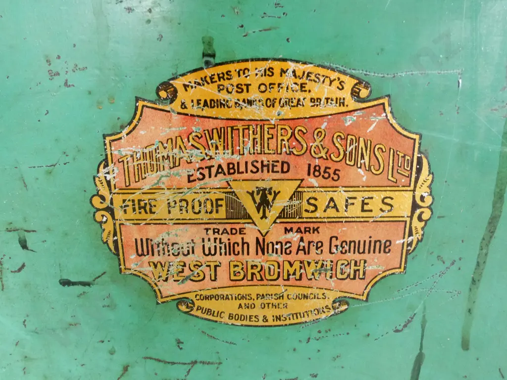 Thomas Withers & Sons Ltd bent steel safe door H-750 W-600 D-110 Image 1++