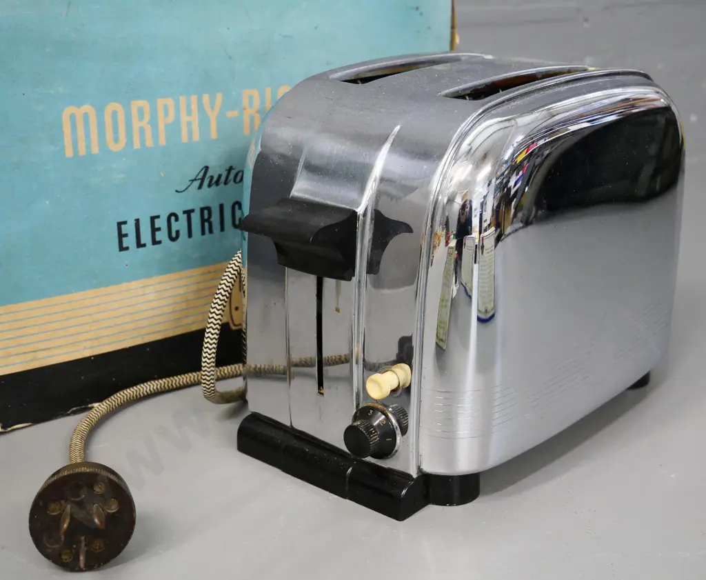 vintage Morphy-Richards chrome and bakelite toaster with orginal box Image 1++