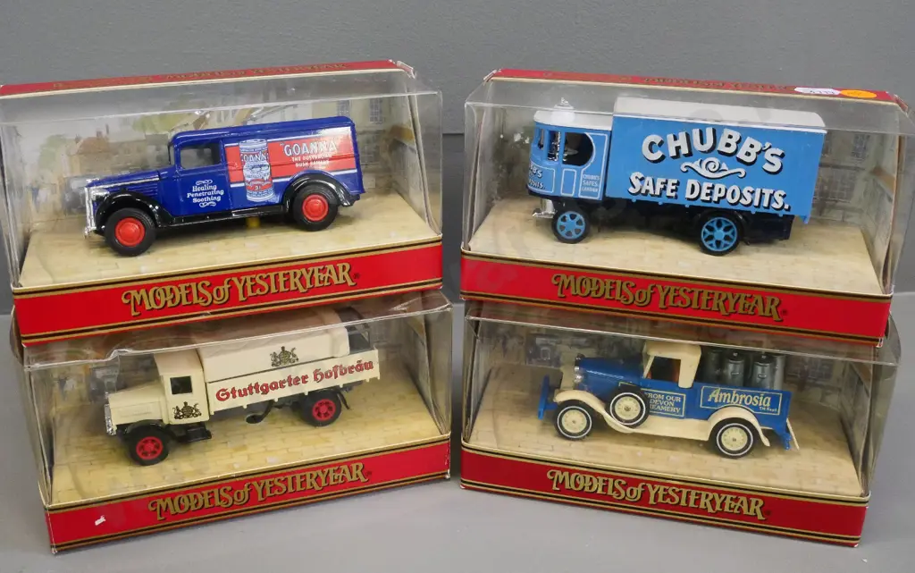 Matchbox Models of Yesteryear - 4 delivery trucks Image 1++