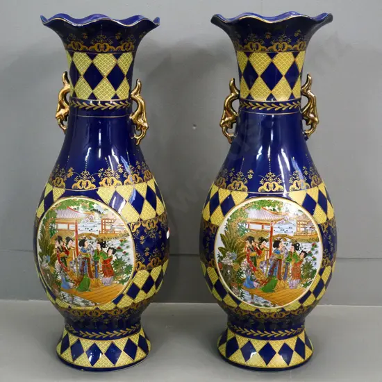 pair of reproduction large Chinese traditional vases H-590 Diameter 220 at widest