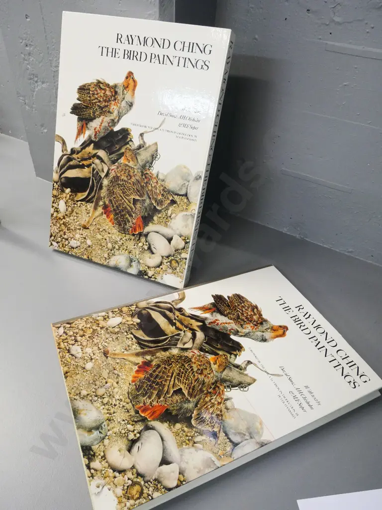 slip-cased large hard hard cover book - Raymond Ching - The Bird Paintings - pub. 1978 - tear to DJ, otherwise V.good Image 1++