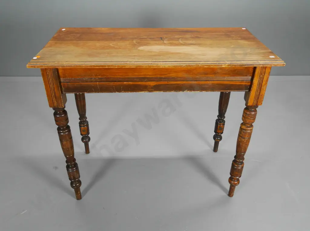 New Zealand beech colonial hall table with turned legs - polish needs attention H-770 W-910 D-430 Image 1++