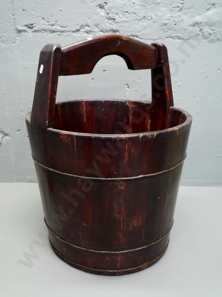 decorative traditional Japanese style wooden water bucket H-560 Diameter 390 at top Image 1++