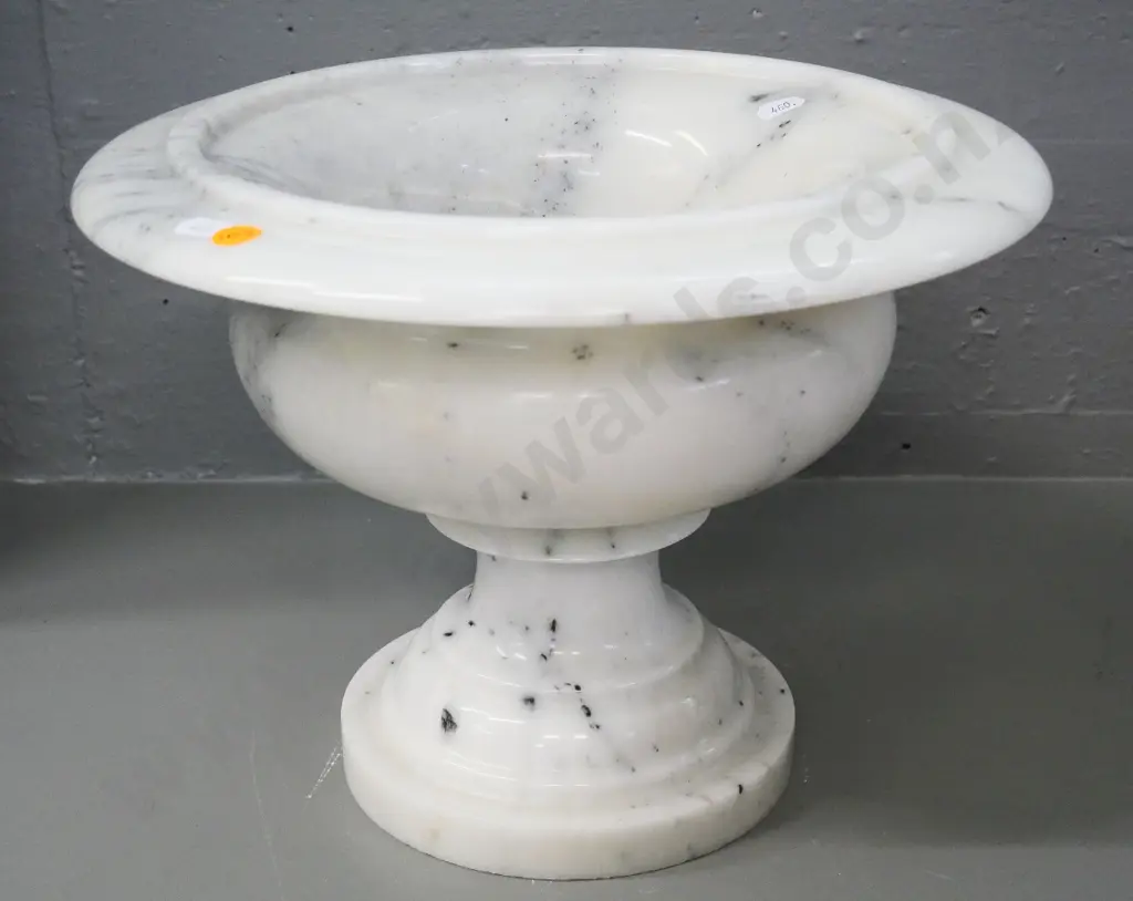 white marble urn H-230 Diameter 320 Image 1++