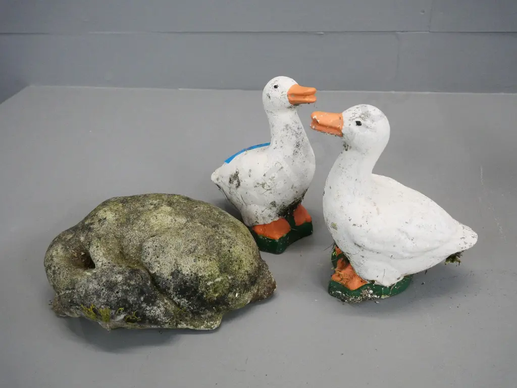 3 small cast concrete garden ornaments - sleeping fawn and 2 painted ducks - some peeling of paint - ducks H-180 Image 1++