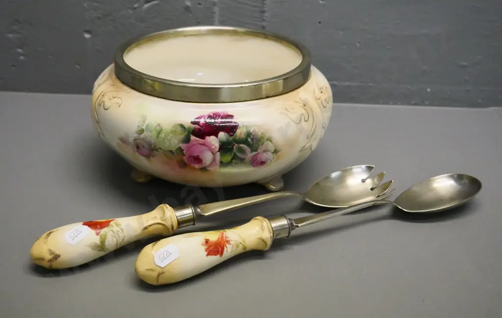 Crown Devon blush pattern salad bowl with plated rim and servers D-170 at rim Image 1++
