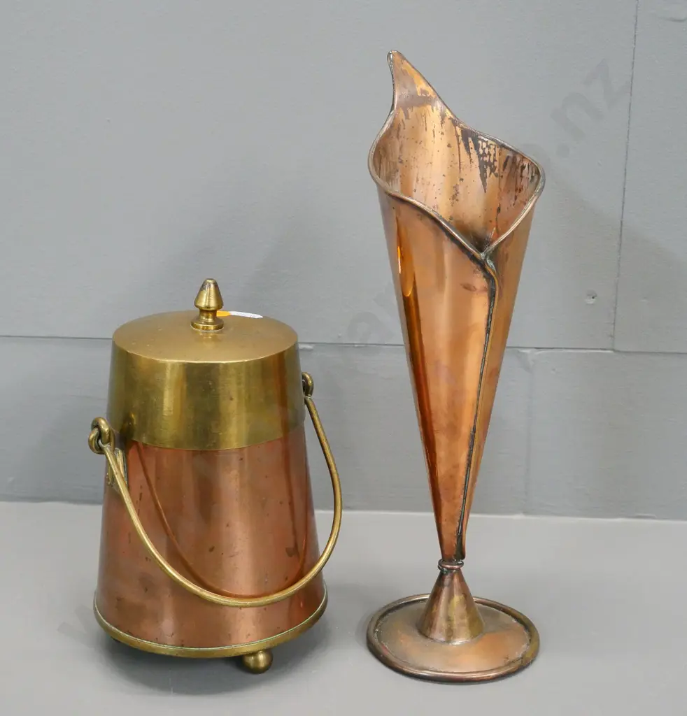 copper jack-in-the-pulpit vase H-310 and a copper and brass lidded canister with handle Image 1++