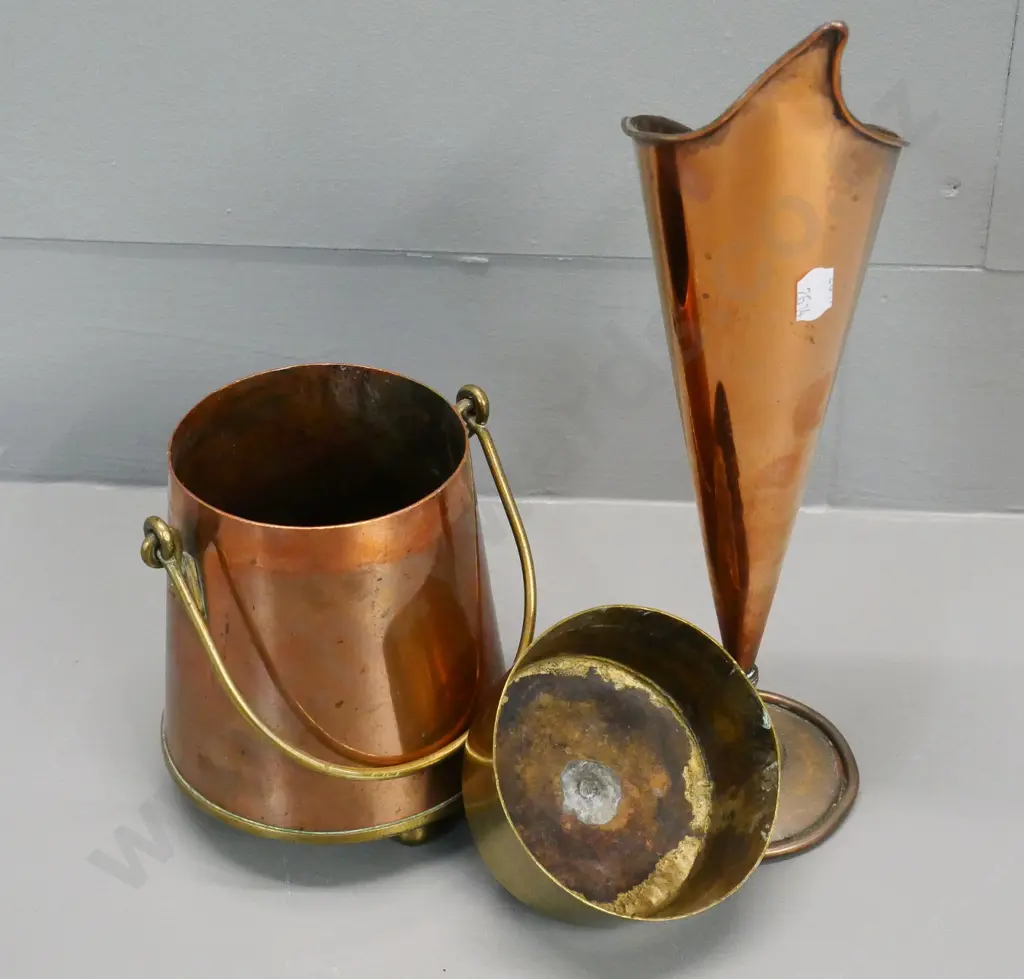 copper jack-in-the-pulpit vase H-310 and a copper and brass lidded canister with handle Image 1++