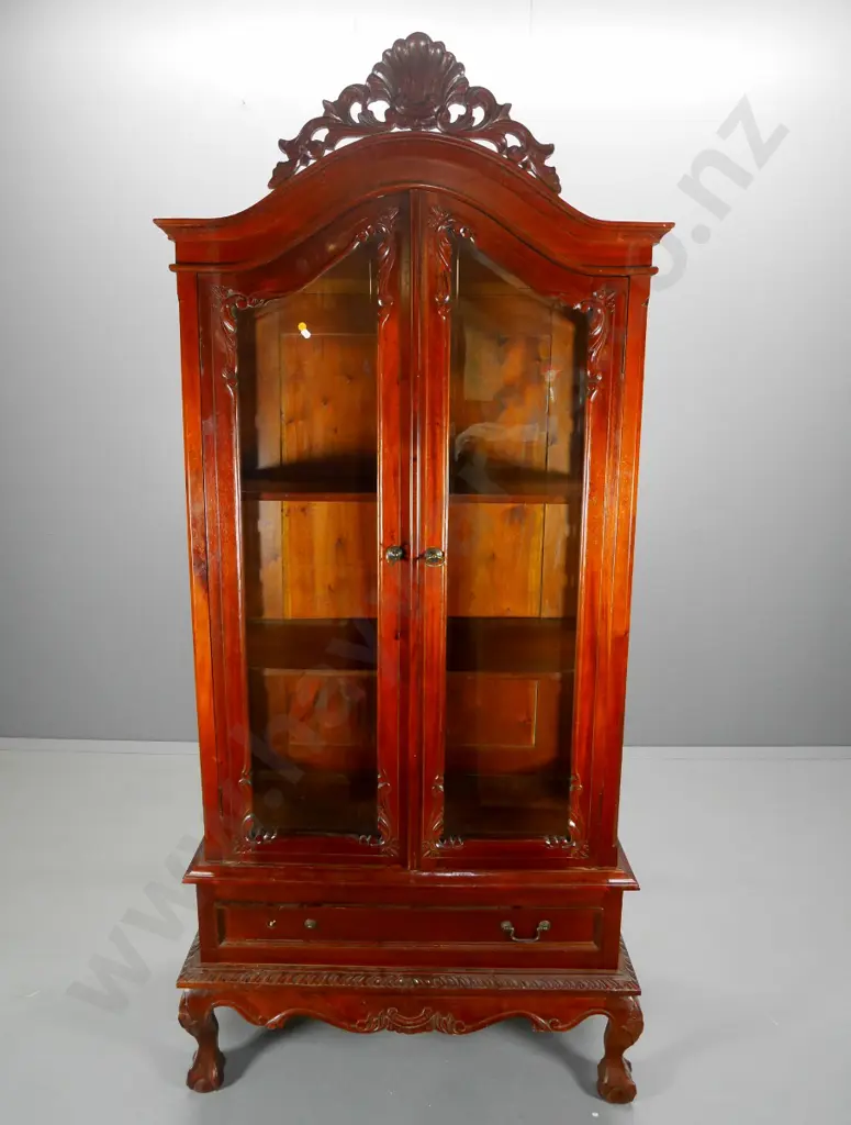 reproduction mahogany heavily carved display cabinet with drawer, 2 adjustable shelves, missing a handle H2070 W960 D500 Image 1++