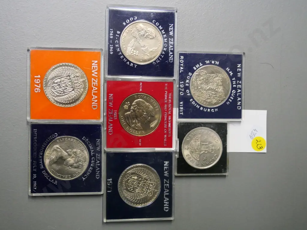 7 New Zealand commemorative collector coins - 1969 Bicentenary, 1070 & 83 Royal visits, etc. Image 1++