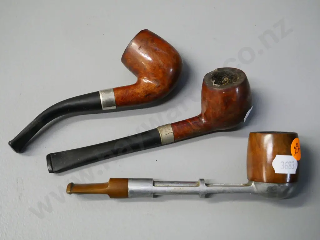 3 smoker's pipes - 2 marked Real Briar made in Italy, slight crack to one metal collar Image 1++