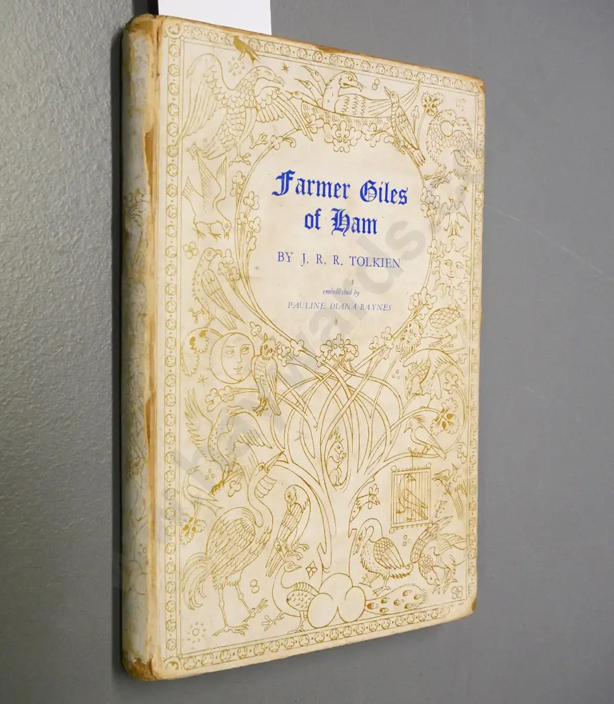JRR Tolkein - Farmer Giles of Ham - 1949 first edition. Ex library, foxing, staining, wear and tear Image 1++