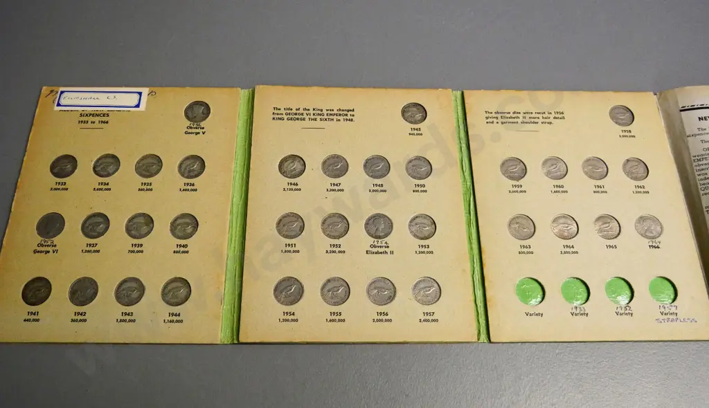 New Zealand coins folder - sixpences 1933-1957 almost complete Image 1++