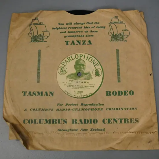 78 RPM record - Hoki Hoki / Te Aroa by Ana Hato and Dean Waretini - Parlophone No. A2800 Australia