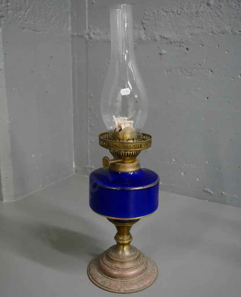 metal and porcelain kerosene lamp with chimney. Some wear to gilt decoration, pitting to metal H-330 w/out chimney Image 1++