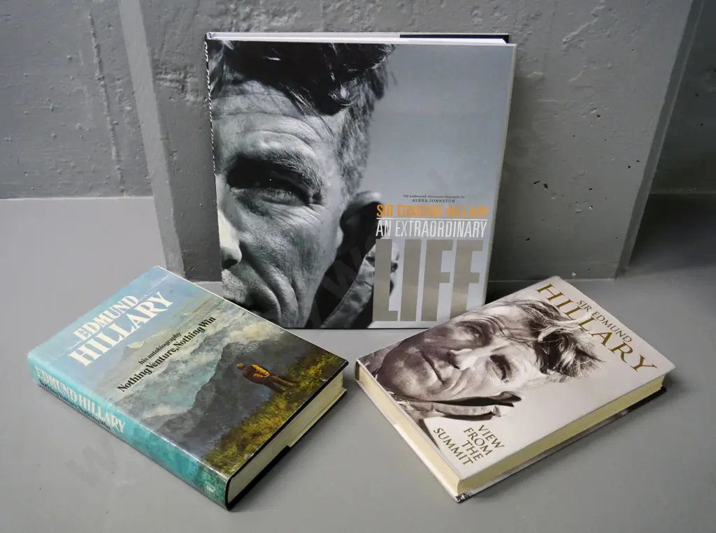 3 first edition Edmund Hillary books - An Extraordinary Life, Nothing Venture Nothing Win & View from the Summit Image 1++