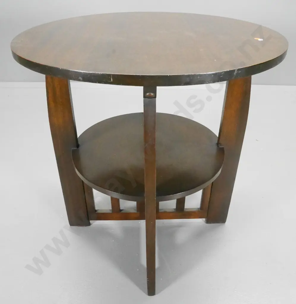 arts & crafts style mahogany round occasional table with shelf - scratch on top H760 Diameter 730 Image 1++