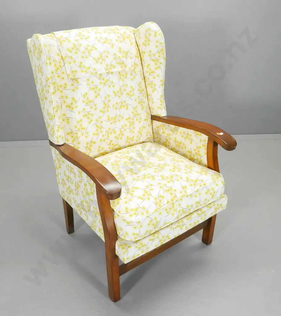 retro printed cotton upholstered wing chair with show-wood arms and legs, a bit creaky, one arm loose H-1020 W-630 D-640 Image 1++