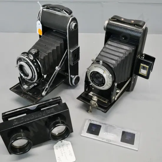 2 vintage folding cameras - Ensign Selfix 420 and Brownie Six-20 - and a stereo slide viewer with one slide